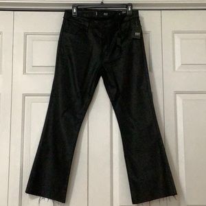 KUT from the Kloth Kelsey High-Rise Ankle Flare with Raw Hem in Black. NWT